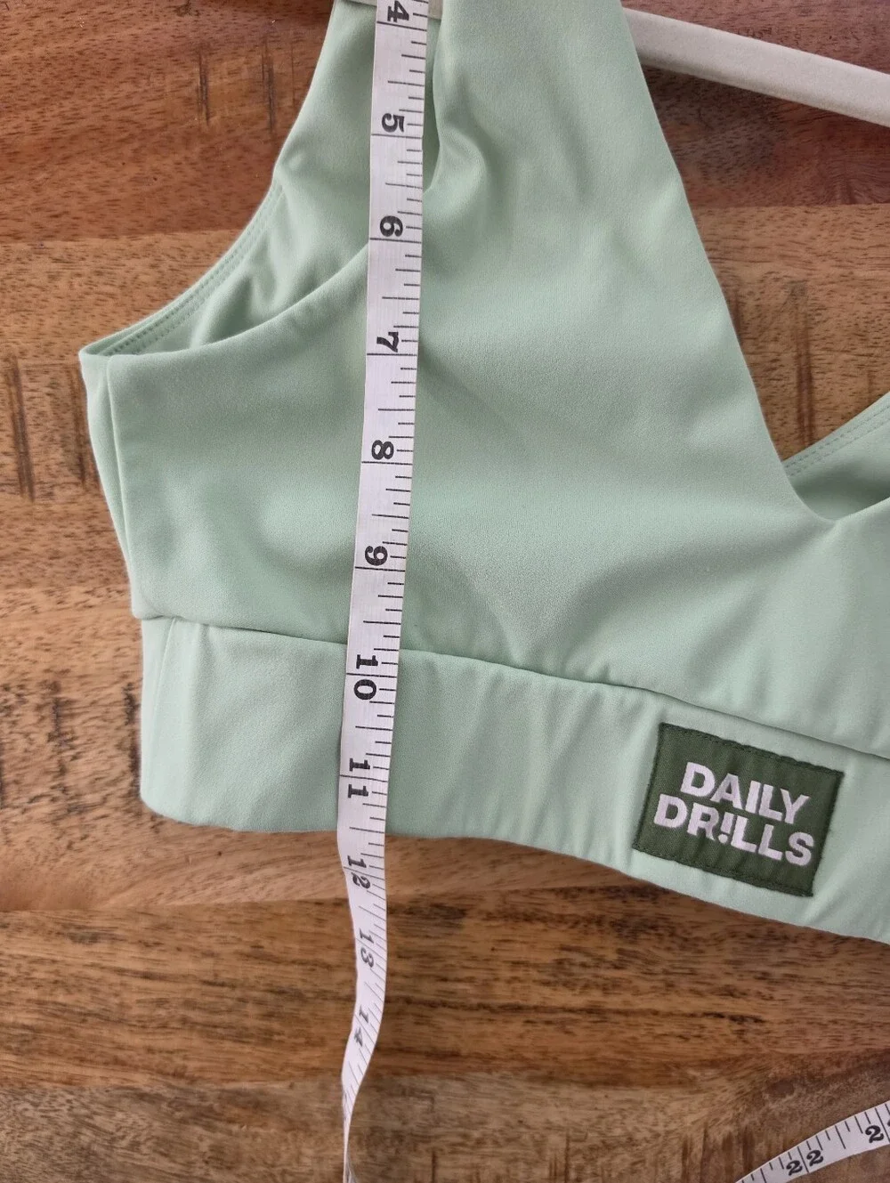 Daily Drills V-Neck Bra Size Small Mint Green